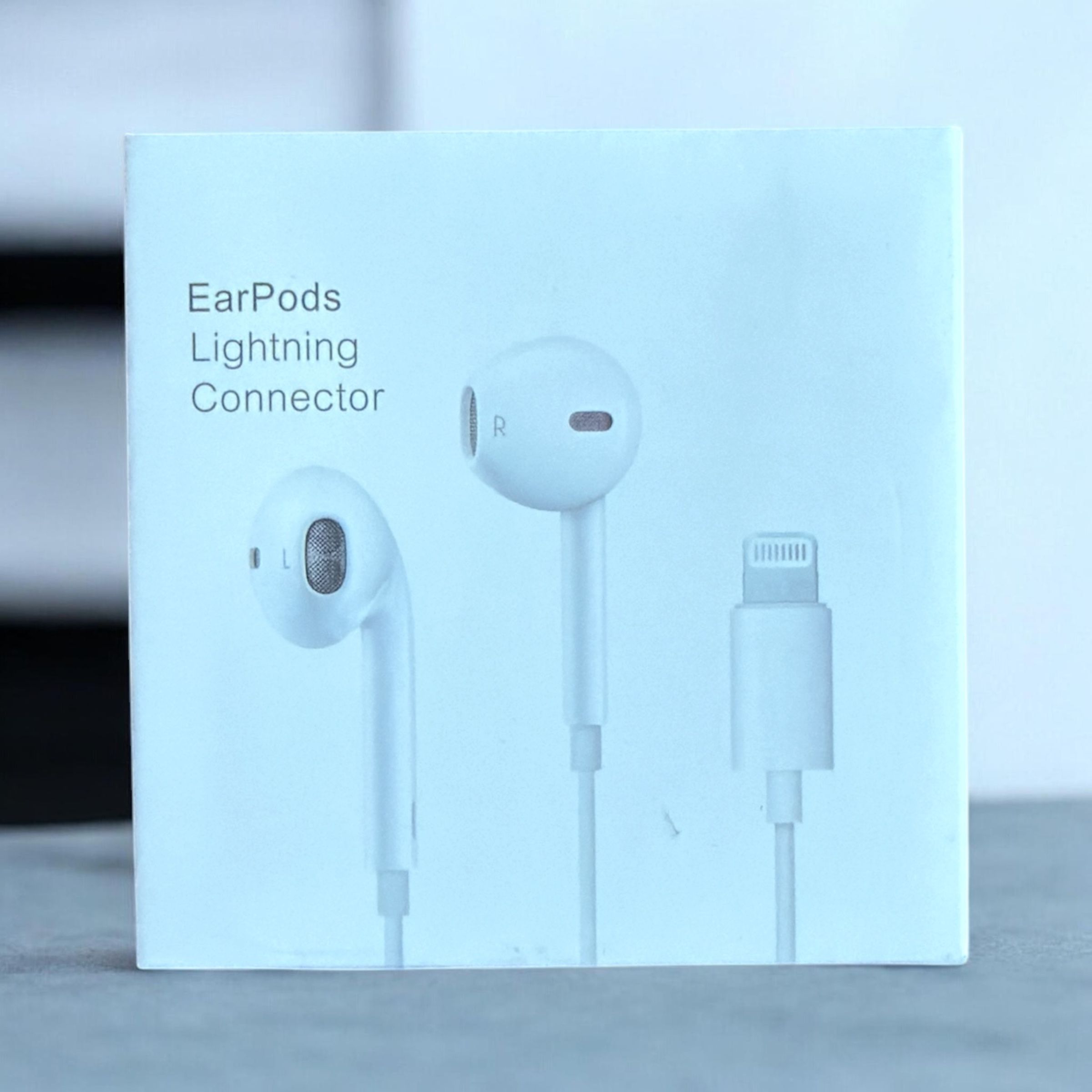 earpods-lightning connector